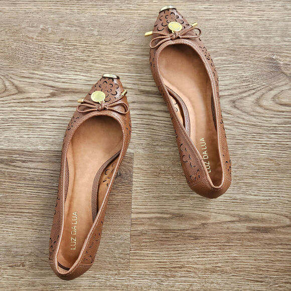 Luz da Lua Brown Ballet Flats with Floral Cutouts US 6 - Picture 1 of 8